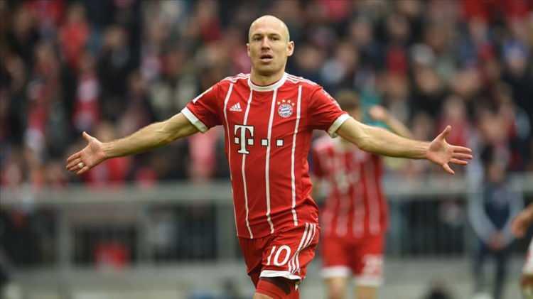 <p><strong>43- Arjen Robben</strong></p>

<p>&nbsp;</p>
