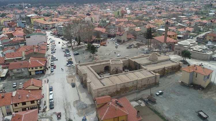 <p>4 - AFYONKARAHİSAR - %43,8</p>
