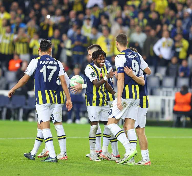 <p>Doğrudan son 16 turuna kalan Fenerbahçe'nin rakibi ise play-off turunun sona ermesinin ardından 23 Şubat Cuma günü düzenlenecek kura çekiminde belli olacak.</p>