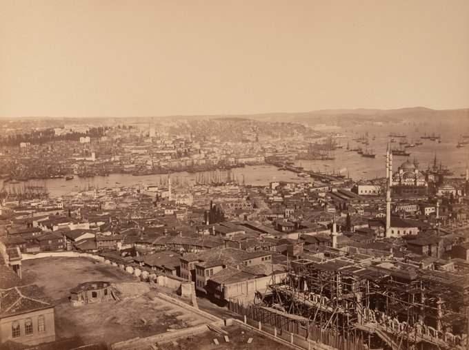<p>Beyazıt Yangın Kulesi'nden Eminönü ve Karaköy.</p>