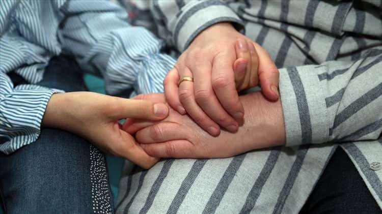 <p><strong>Mutluluk kaynağı anne ve babası olanların oranı değişmedi</strong></p>
<p> </p>