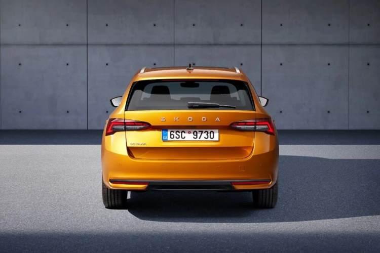 <p> Benzinli motor seçeneklerinin en üzerine ise 204 HP’lik 2.0 TSı ve 265 HP’lik 2.0 TSI ünite yer alacak. </p>
<p> </p>