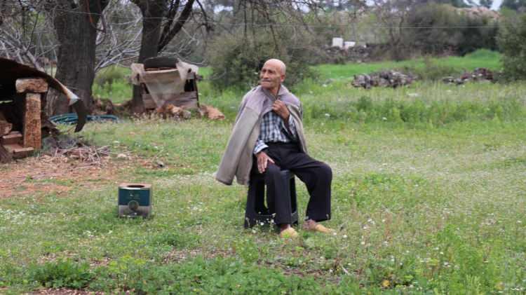 <p>Geçen yıl ise tek kişilik hane halkı sayısı 125 bin 494 artışla 5 milyon 192 bin 825'e ulaştı. Böylece son 10 yılda tek yaşayanların sayısı yüzde 77,2 artış gösterdi.</p>
