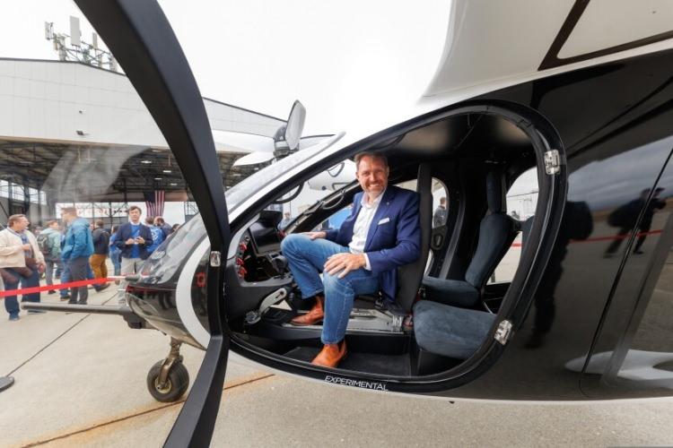 <p>Joby Aviation'ın kurucusu ve CEO'su JoeBen Bevirt, <strong>"Sürdürülebilir hava yolculuğunun değerini dünyaya göstermek için Dubai hükümetiyle ortaklık yapmaktan onur duyuyoruz.</strong></p>