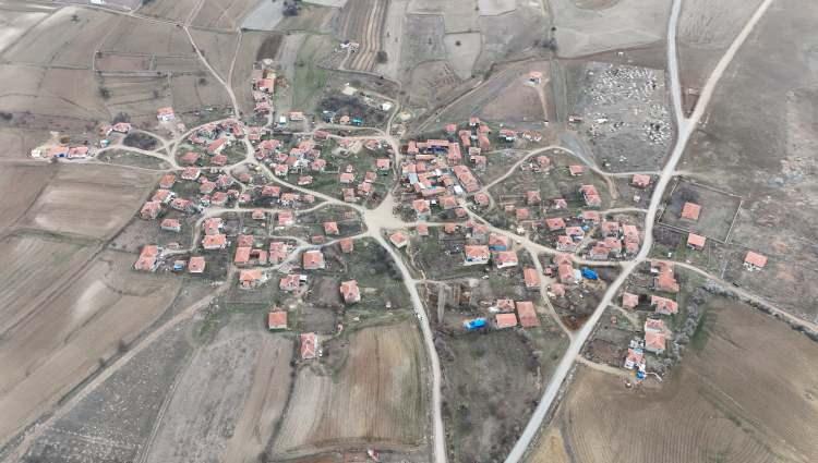 <p>"Kurban olayım hükümetimize, yardım ediyor bana"<br />
</p>