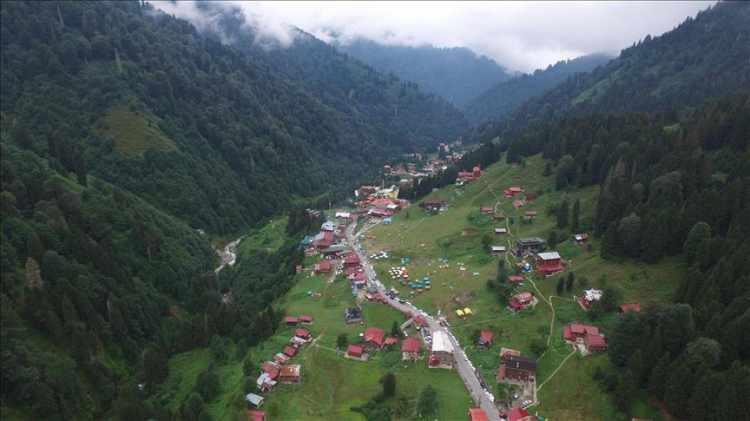 <p>Rize, Çamlıhemşin</p>

<p> </p>
