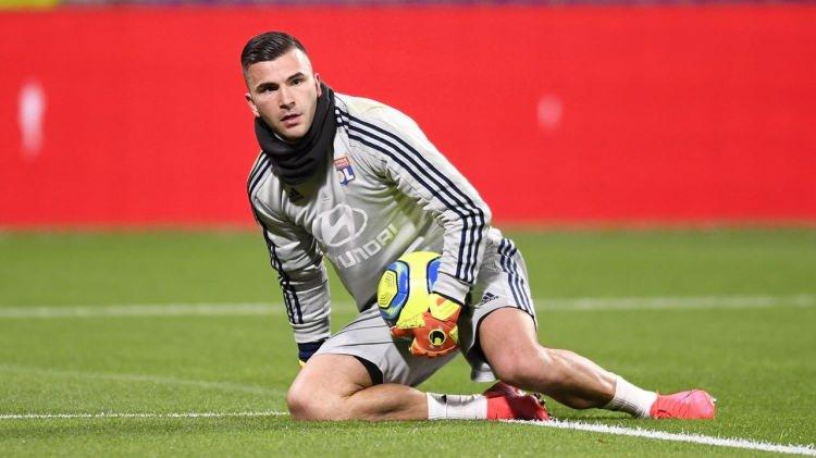 <p>Anthony Lopes</p>

<p>Lyon<br />
<br />
15 Yıl 7 Ay</p>
