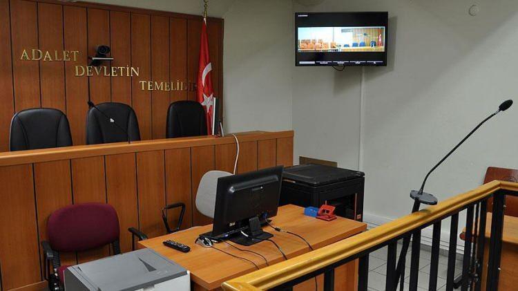 <p>Kesinleşmiş hapis cezasının infazı amacıyla ceza infaz kurumunda bulunan ergin bir kişi, isteği üzerine kısıtlanacak veya kendisine kayyum atanacak.</p>