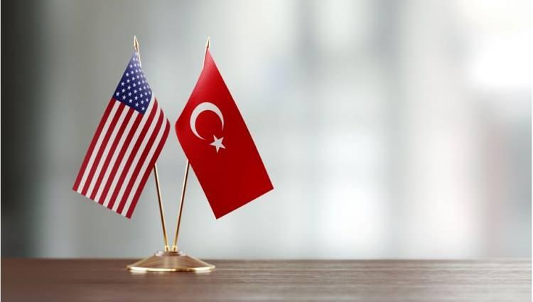 <p>Türkiye ile ABD arasında son dönemlerde ivmesi giderek artan bir görüşme trafiği var. Ve bu sürecin taşıyıcı kolonu savunma sanayii ürünleri. </p>
