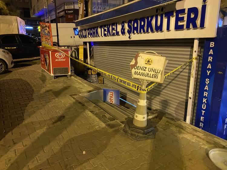 <p>Kardeşimi tedavi için hastaneye bıraktık. Sonra eve gidip üstümü değiştirmek için arkadaşım Adem evime yakın bir yere bıraktı. Büyükçekmece'deki eve geçtim, oraya oğlum Azat geldi. Oğlumla orada teslim olmak için konuştuk. Rast gele bir binanın önünde birinden telefonu istedim polisi aradım kendimi ihbar ettim. Polisler geldi bizi götürdü sonrada tutuklandık. Ben silahımı olay günü arabada bırakmıştım. Ben oraya gidip öldürme yaralama kastım yoktu. Olay bir anda kendiliğinden gelişti. Oğlumun ve kardeşimin öldürüldüğünü düşünerek o anki korku ve panikle haraket ettim. Benim Yunus Emre Erzen’i öldürme kastım yoktu. Batuhan Bayındır olay anında yere düştü. Bayındır, Yunus Erzen’le karşı karşıyaydı. Yunus’un yere düştüğü anla Batuhan’ın yere düştüğü an aynıdır. Benim Batuhan’ın ölümüyle alakam yoktur. Batuhan’ın Yunus’un silahından çıkan kurşunla öldüğünü düşünüyorum. Bayındır ailesiyle ailem tarafından görüşme yapıldığını, arabuluculuk süreci yürütüldüğünü biliyorum. Ailemde Bayındır ailesiyle uzlaştıklarını, helalleştiklerini söylediler" dedi.</p>
<p> </p>