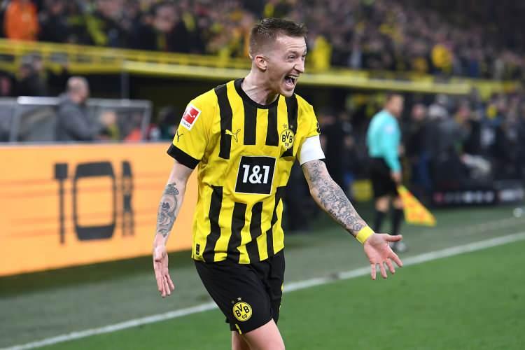 <p>Marco Reus<br />
<br />
Borussia Dortmund<br />
<br />
11 Yıl 7 Ay</p>
