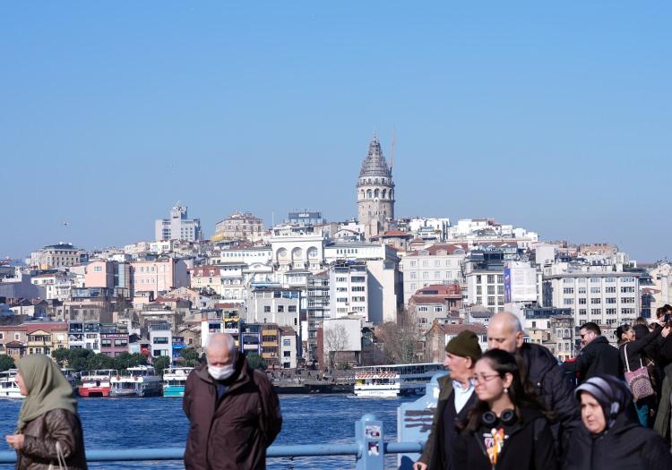 <p>Restorasyon çalışmaları sırasında kulenin beden duvarlarında bulunan 400'e yakın göçmen kuş yuvasına zarar verilmeyecek.</p>
