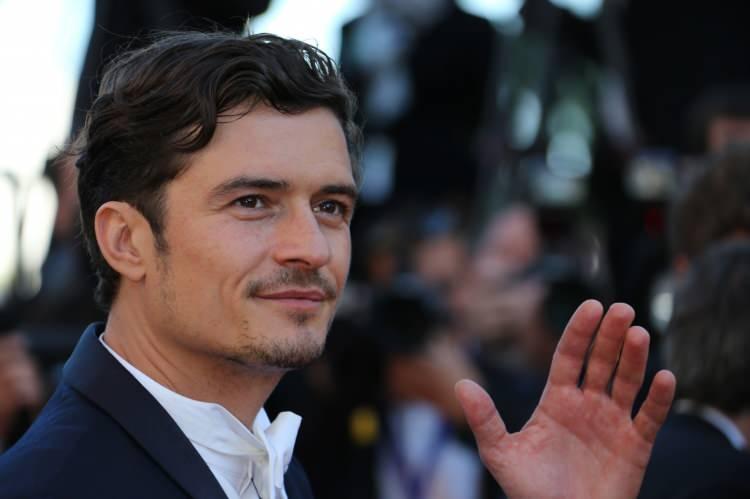 <p><span style="color:#FF0000"><strong>ORLANDO BLOOM</strong></span></p>

<p><span style="color:#000000"><strong>Ünlü aktör Orlando Bloom için "domuz" tam bir kabus! İngiliz aktör bir gün sette serbest kalan domuzdan koşarak kaçtığını dile getirmişti.</strong></span></p>

