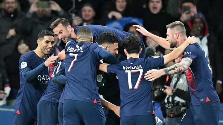 <p><strong>32- PSG</strong></p>
