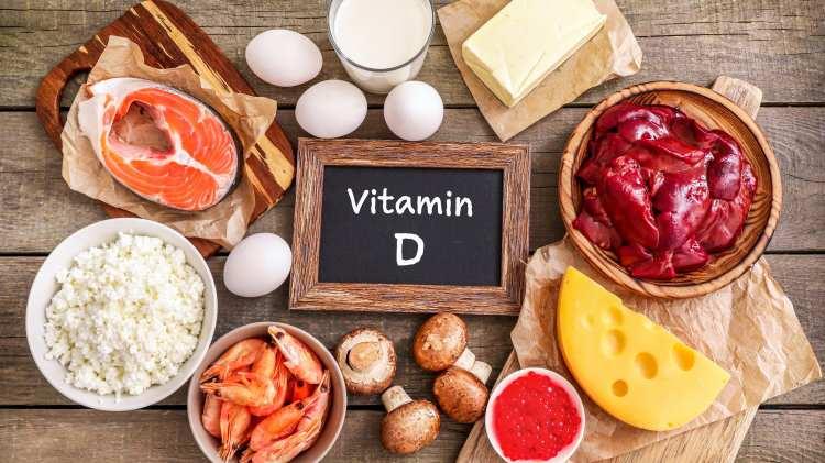 <p>D vitamini eksikliği birçok sağlık sorununu beraberinde getirebilir. Vitaminler genel olarak sağlığımız için ihtiyaç olarak bilinse de D vitamininin yeri çok başka. Osman Müftüoğlu'nun da dediği gibi, diğer vitaminlere göre marifeti çok daha fazla.</p>

<p> </p>
