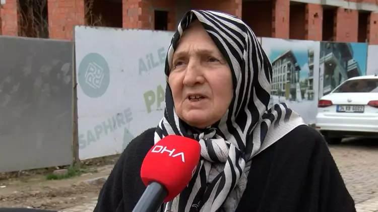 <p><strong>''PROJEDE 54 TANE DEMİR OLMASI GEREKİRKEN BUNLARIN YARISI YOK" </strong></p>
<p> </p>
<p>Hak sahiplerinden emekli öğretmen Burhan Gümüş, <strong>''İnşaat bu halindeyken biz kat sahipleri olarak kendi dairelerimizi görmeye geldiğimizde, bodrum katta bir takım çatlaklıklar gördük. Tesadüfen ki kat sahipleri arasında inşaat mühendisi olan bir arkadaşımız o çatlaklıkların normal olmadığını, hatta o çatlaklıkların üzerine beton atılarak kapatılmaya çalışıldığını belirledi. Biz de Çevre ve Şehircilik Bakanlığı'na dilekçeler verdik. Bakanlıktan mühendis arkadaşlar geldiler. Bu çatlaklıkların normal olmadığını söylediler. Ve betonun kırılmasını istediler, inceleme için. Kırılınca, binanın normal projesinde 54 tane demir olması gerekirken, bunların yarı yarıya olmadığı görüldü. Farklı bölgelerde kırıldığında yine eksik demirlerin olduğu görüldü. Alt kata inildiğinde oralarda da kirişlerin olmadığı tespit edildi. Komik ama gerçek şey şu; alelacele, ucuz bir şey yapacağım diye hem beton kalitesinden hem de demirlerinden çalınan bir bina ortaya çıktı" </strong>dedi.</p>
<p> </p>