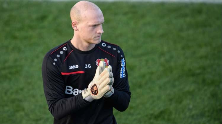 <p>Niklas Lomb <br />
<br />
Bayer Leverkusen<br />
<br />
11 Yıl 7 Ay</p>
