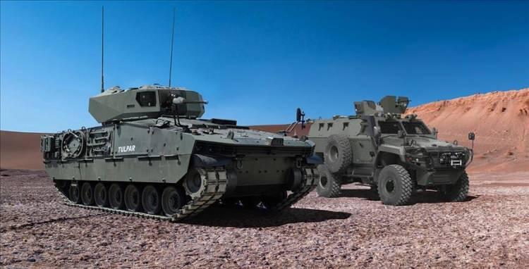 <p><span style="color:#B22222"><strong>TANKLARLA SAVAŞABİLİYOR</strong></span></p>
<p>Yayın organındaki yazıda, geçtiğimiz haftalarda Suudi Arabistan'ın başkenti Riyad'da düzenlenen Dünya Savunma Fuarı'nda (WDS) entegre teknolojilerle donatılmış haliyle savunma sektörüne sunulan Otokar Tulpar zırhlı piyade savaş aracının (AFV sınıfı) büyük beğeni topladığı ifade edildi.</p>