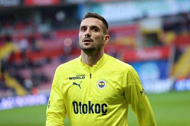 <p>5- Dusan Tadic (Fenerbahçe): 7.45</p>