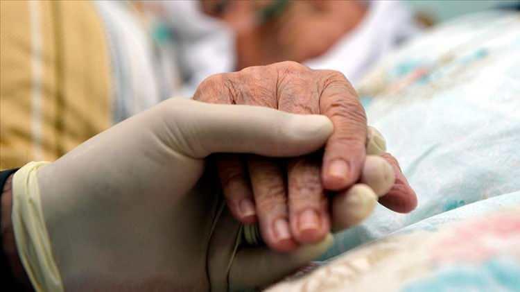 <p><strong>Avrupa Birliği ülkelerinde ortanca yaş 44,5’e yükseldi</strong></p>
<p><br />
<strong></strong></p>