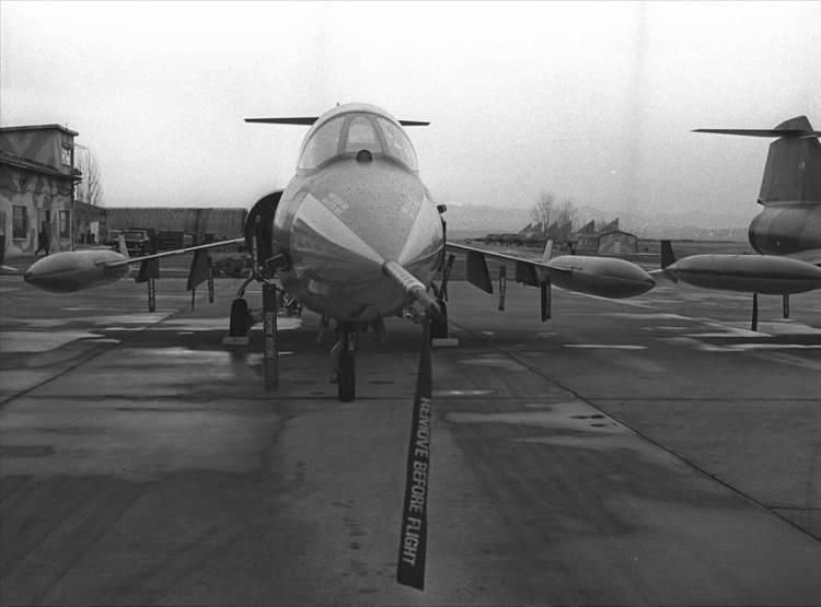 <p>Türk Hava Kuvvetleri tarafından 1975 yılında uçak filosuna katılan F-104s savaş uçakları görülüyor. (Arşiv) (Necdet Onur Arşivi - Anadolu Ajansı)</p>