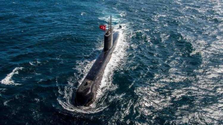 <p>Türk Donanması'nın denizaltı modernizasyon ve inşa projelerinde görevler üstlenen STM, ana yüklenicisi olduğu 2 adet Ay sınıfı denizaltının modernizasyonunu 2015'te tamamladı.</p>