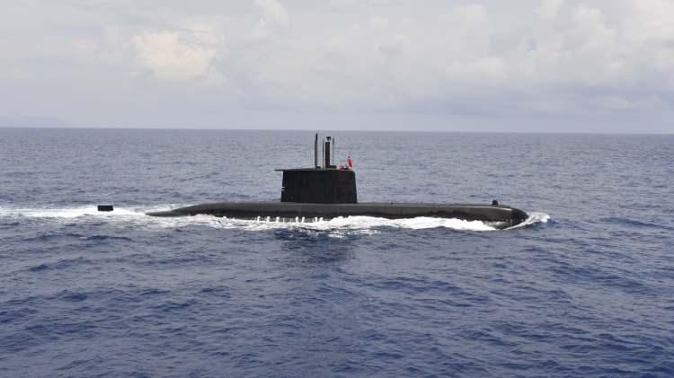 <p>Halen 4 adet Preveze sınıfı denizaltının modernizasyonunda pilot ortak olarak sistem tedarik ve platform entegrasyonu faaliyetlerini sürdüren <strong>STM, Pakistan'ın sahip olduğu Fransız yapımı Agosta 90B Khalid sınıfı denizaltıların modernizasyonunda da 2016'dan beri ana yüklenici olarak görev yapıyor.</strong></p>