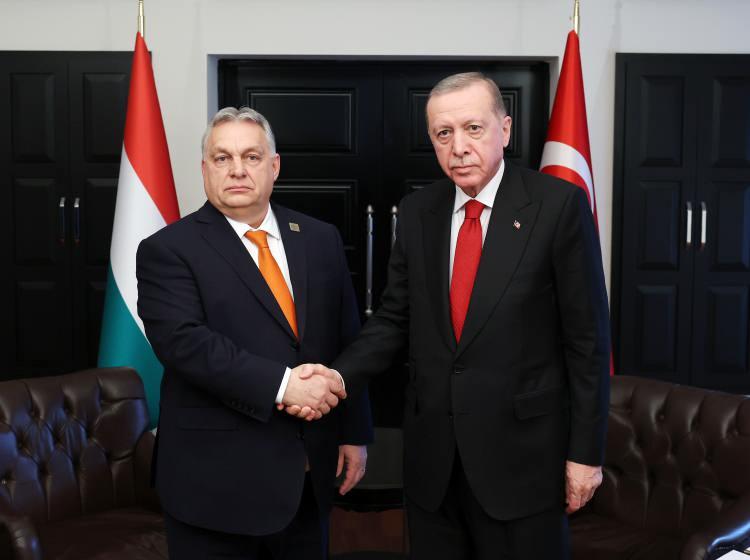 <p>Cumhurbaşkanı Erdoğan, Macaristan Başbakanı Viktor Orban'ı da kabul etti.</p>
