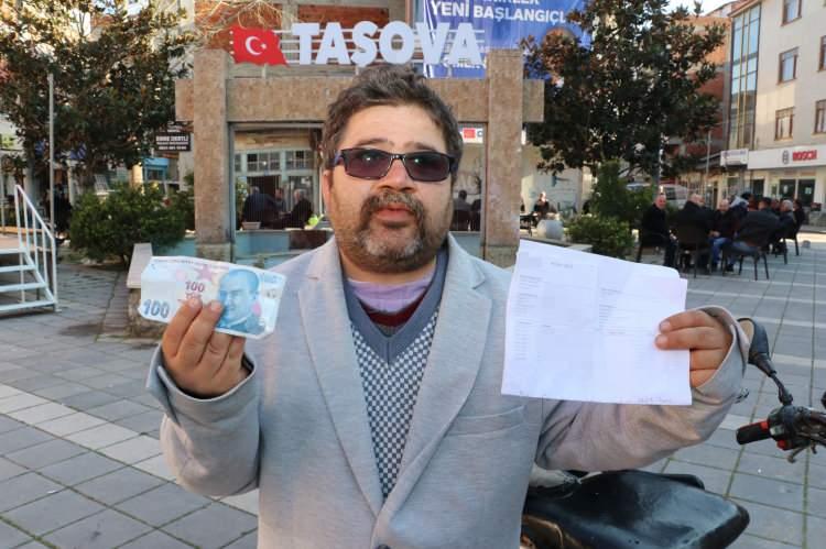 <p>Amasya’nın Taşova ilçesine bağlı Mülkbükü köyünde yaşayan 36 yaşındaki engelli Ahmet Alkan, bir yolculuk esnasında tanıştığı Giresunlu Hasan Himtaş’tan '100' lira borç para istedi. </p>

<p> </p>

