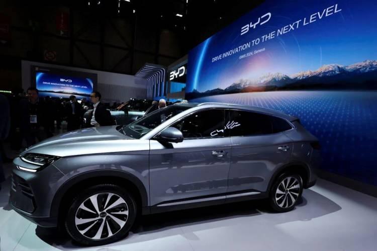 <p>BYD SEAL U</p>

<p> </p>

