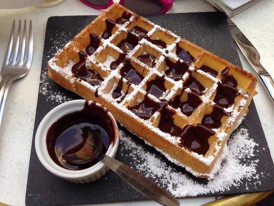 <p>Waffle'lar Belçika mutfağının en ünlü markasıdır. </p>