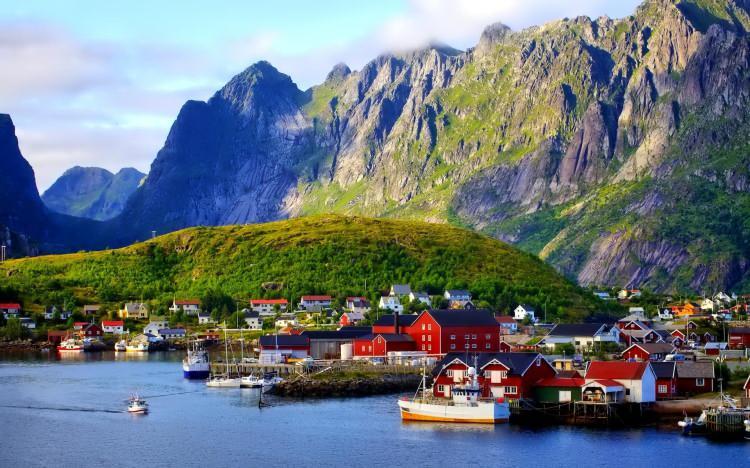 <p><strong>9- NORVEÇ</strong></p>

<p><strong>82,655 dolar</strong></p>
