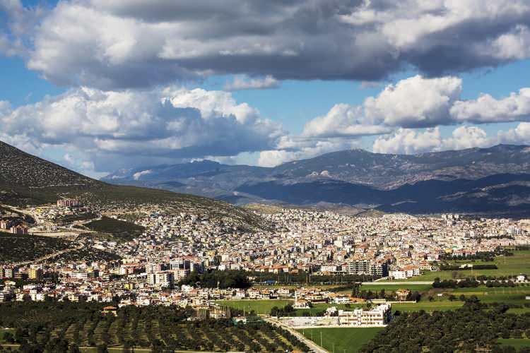 <p><strong>MİLAS</strong></p>
