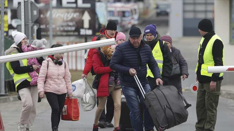 <p>İstanbul'da en çok nüfusa sahip olan on ikinci şehir, 304 bin 722 kişi ile Rize oldu.</p>

<p> </p>
