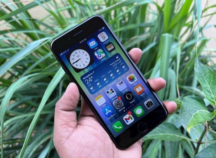 <p><strong>İPHONE SE (3. NESİL)</strong></p>