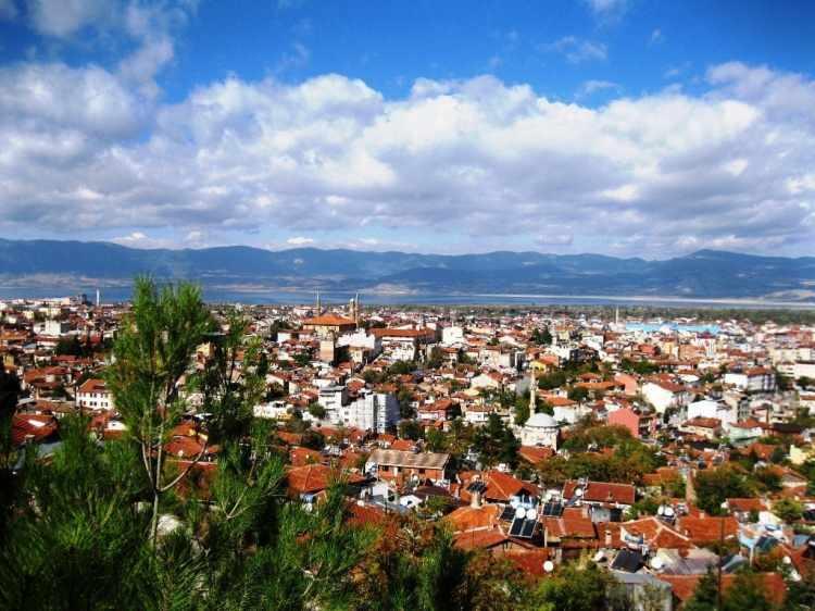 <p><strong>BURDUR</strong></p>

<p><strong>10425 kişi</strong></p>

<p> </p>
