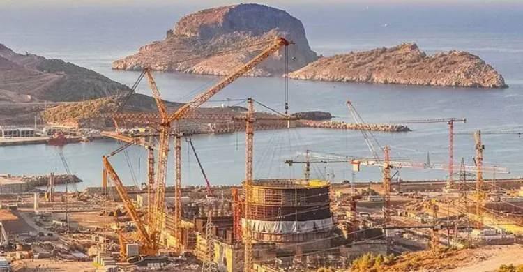 <p>Akkuyu NGS'nin inşaatı Mersin'in Gülnar ilçesinde halen devam ediyor. <br />
<br />
İşte yapılması beklenen alan. </p>
<p> </p>