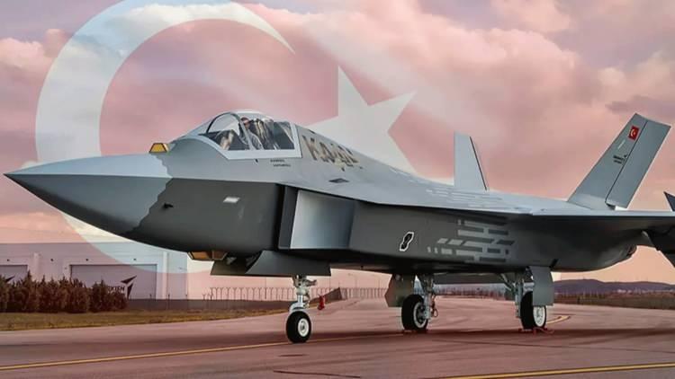 <p><strong>TÜRKİYE'NİN GELİŞMESİ DEMEK DÜNYANIN GELİŞMESİ DEMEK</strong></p>

<p> </p>

<p>Türkiye, ülkelere Rusya ve Çin tarafından üretilen ve satılan savaş uçaklarına alternatif sunabilecek KAAN jetlerini ihraç etmeyi planlıyor. Türkiye, daha fazla KAAN jetine sahip olduğunda ve F-16 daha fazla geliştirildiğinde, Ukrayna'yı ikinci el F-16'larla destekleyebilir veya Ukrayna ve diğer Karadeniz ülkelerinin sahip olduğu F-16'lar için bir onarım ve yükseltme merkezi olarak hizmet edebilir.</p>
