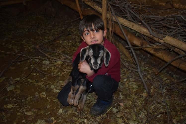 <p>‘OKULUMU VE ÖĞRETMENİMİ ÇOK SEVİYORUM’</p>
<p> </p>
