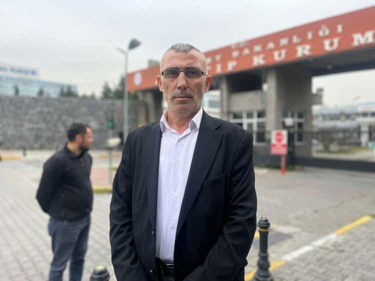 <p>Baş, “Ankara’ya kızlarının nikah merasimine gittiler. Oradan dönüyorlardı, geriye bir kızları kaldı diğer bütün aile yok oldu. Otobüs firması şu an belli değil ama alınan biletlerden belirleyeceğiz. Ardından adliyeye başvuru yapacağız. Şimdi buradan alıp, Samsun’a götüreceğiz. Otopsi işlemleri bitti. Birazdan teslim alacağız" diye konuştu.</p>

<p> </p>

<p>Cenazelerin, memleketleri Samsun Yakakent Asmapınar Mahallesi'nde defnedileceği öğrenildi.</p>
