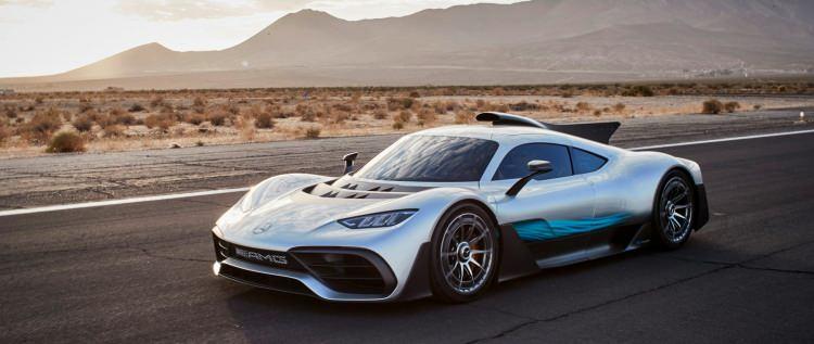 <p>Mercedes-AMG Project One </p>

<p>2.7 milyon dolar</p>
