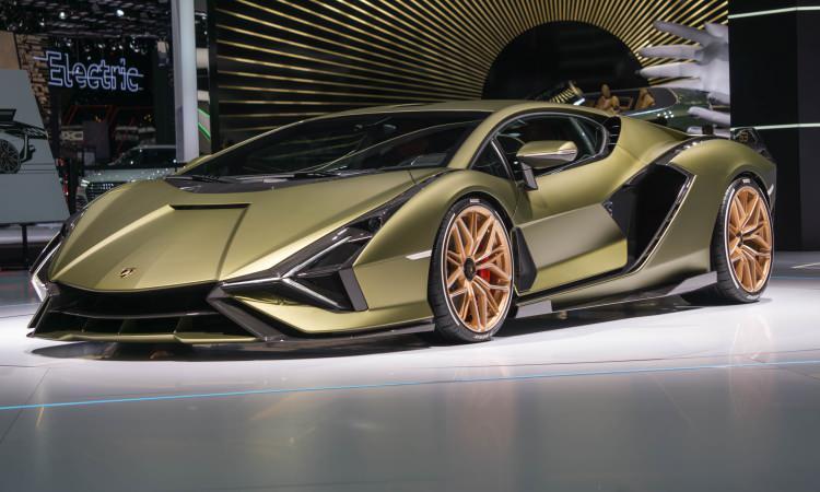 <p>Lamborghini Sian</p>

<p>3,6 milyon dolar</p>
