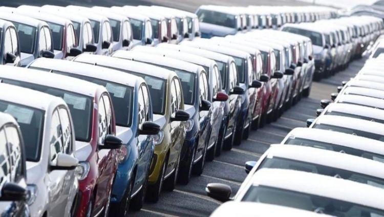 <p><strong>LÜKS OTOMOBİL SATIŞLARI</strong></p>

<p>Toplam 53 markanın yer aldığı ODMD listesinde geçen ay Smart ve Seres hariç tüm markaların satış yaptığı görüldü.</p>
