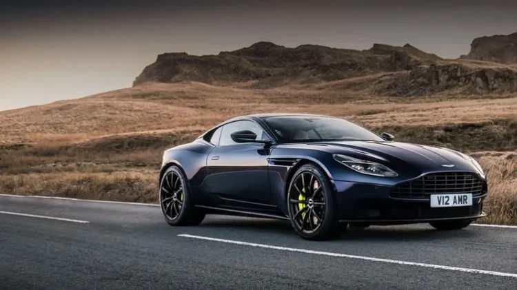 <p><strong>ASTON MARTIN - 2 adet</strong></p>
