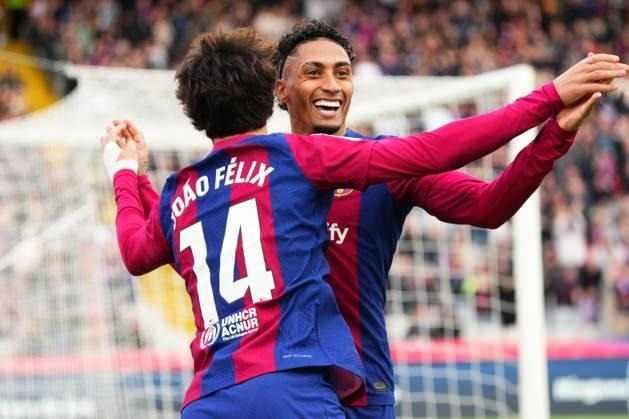 <p>3- BARCELONA<br />
<br />
5 Milyar 30 milyon euro</p>
