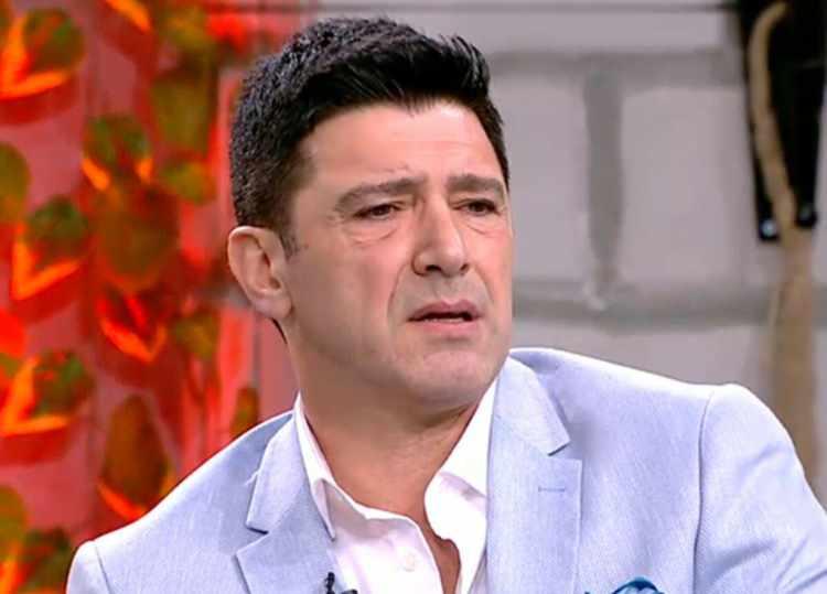 <p><span style="color:#4B0082"><strong>Yerel Seçimler yaklaşıyor. Neler söylemek istersiniz?</strong></span><br />
</p>