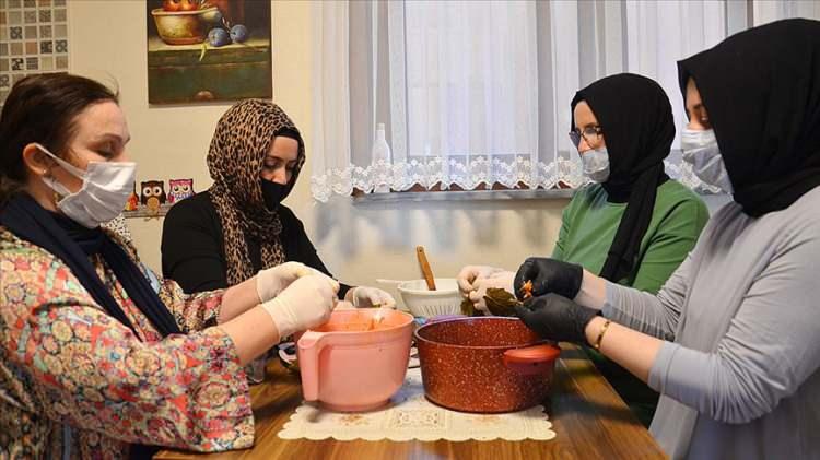 <p>DOĞUM SONRASI 2- 6 AY YARIM ÇALIŞMA HAKKI</p>

<p> </p>
