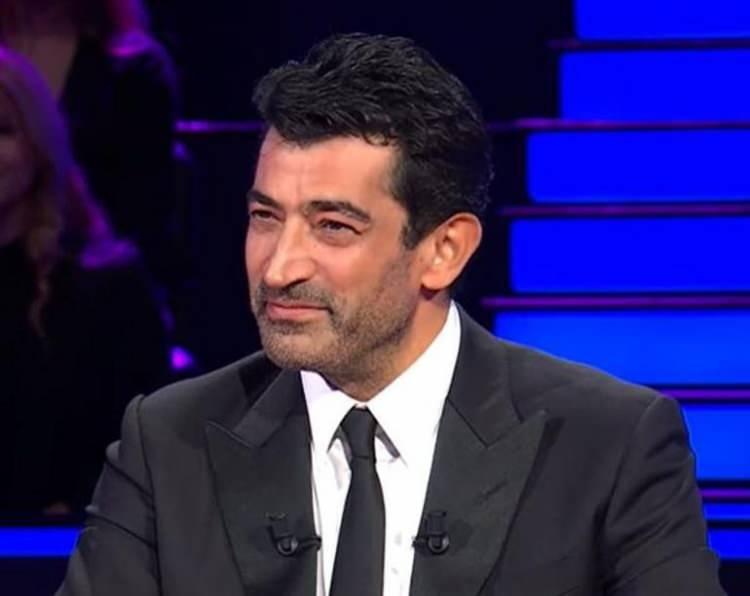 <p>Başarılı oyuncu Kenan İmirzalıoğlu'nun sunumuyla ATV ekranlarında yayınlanan 'Kim Milyoner Olmak İster?' yarışması, sorulan sorularla ve renkli yarışmacılarıyla sık sık gündeme geliyor.</p>

<p> </p>

<p> </p>
