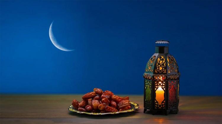 <p><span style="color:#B22222"><strong>RAMAZAN BAYRAMI NE ZAMAN?</strong></span></p>

<p>Ramazan Bayramı bu yıl 10 Nisan 2024 tarihinde idrak edilmeye başlanacak.</p>

