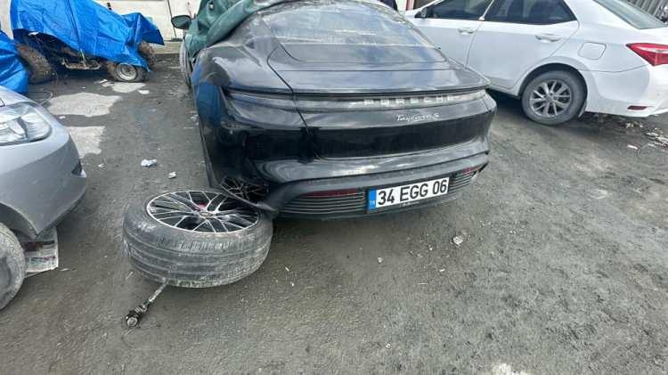 <p>Porsche ve ATV’lerin son hali havadan görüntülendi</p>
